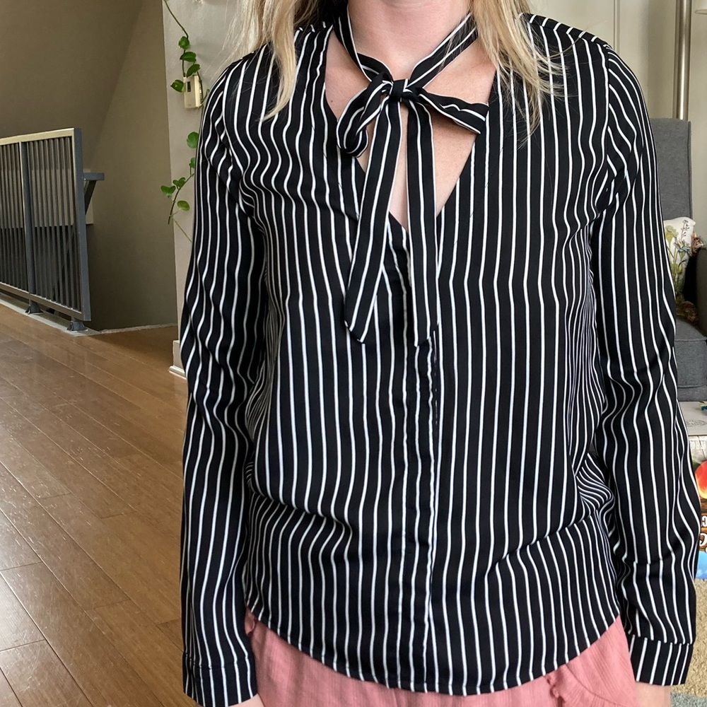 Lulu’s Pinstripe Button down Blouse tie neck